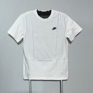 Nike Men's White T-shirt Size M